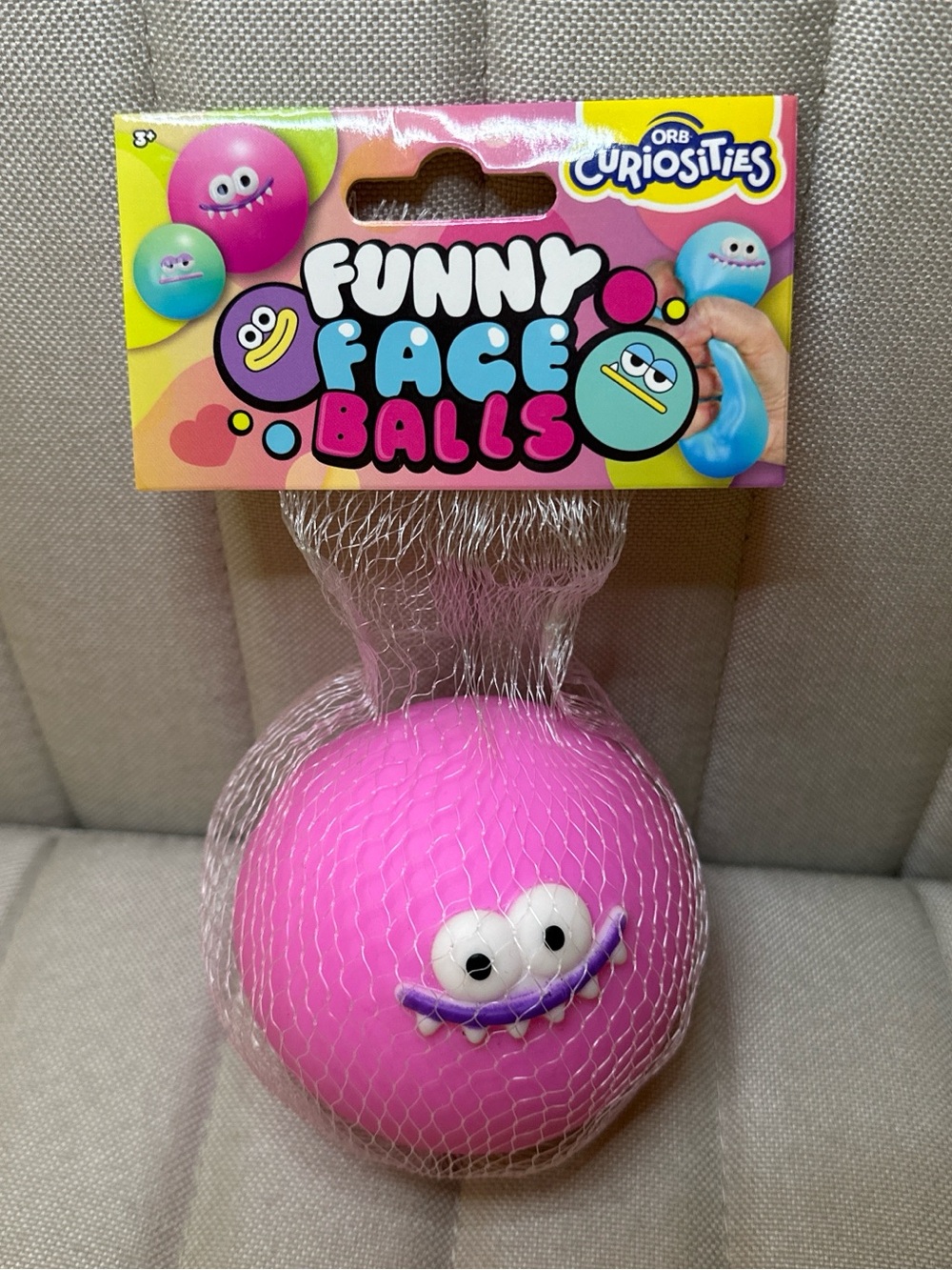 Funny Face Balls Orb Curiosities - Pink